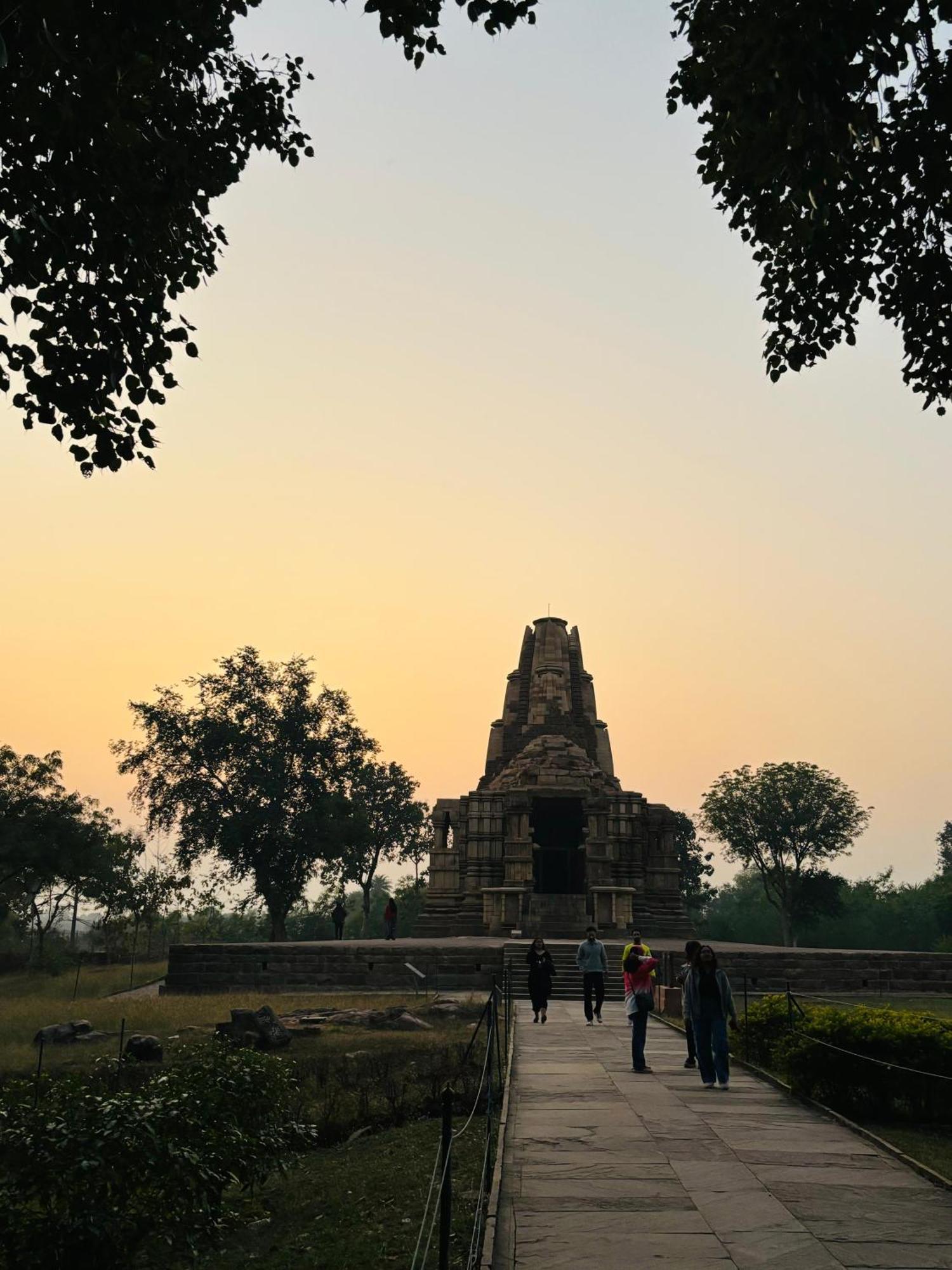 Khajuraho Glory Homestay Exteriér fotografie