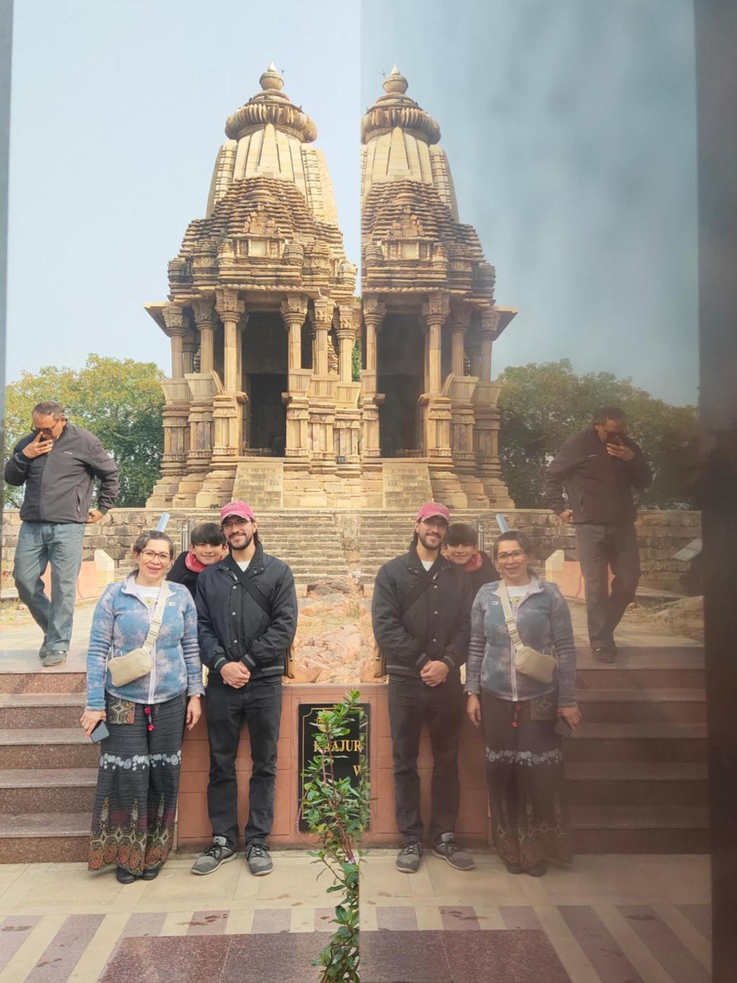 Khajuraho Glory Homestay Exteriér fotografie